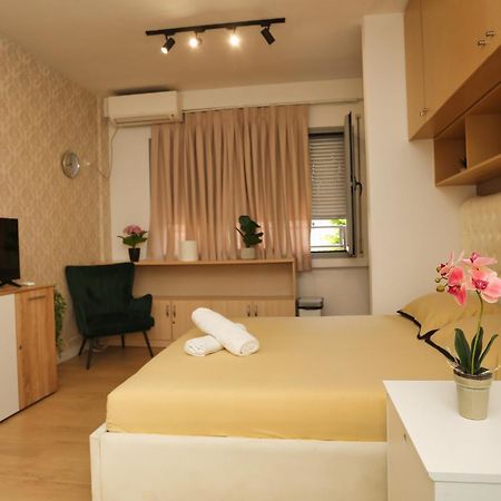 Cozy Apartment Near Square 21 Tiran Dış mekan fotoğraf